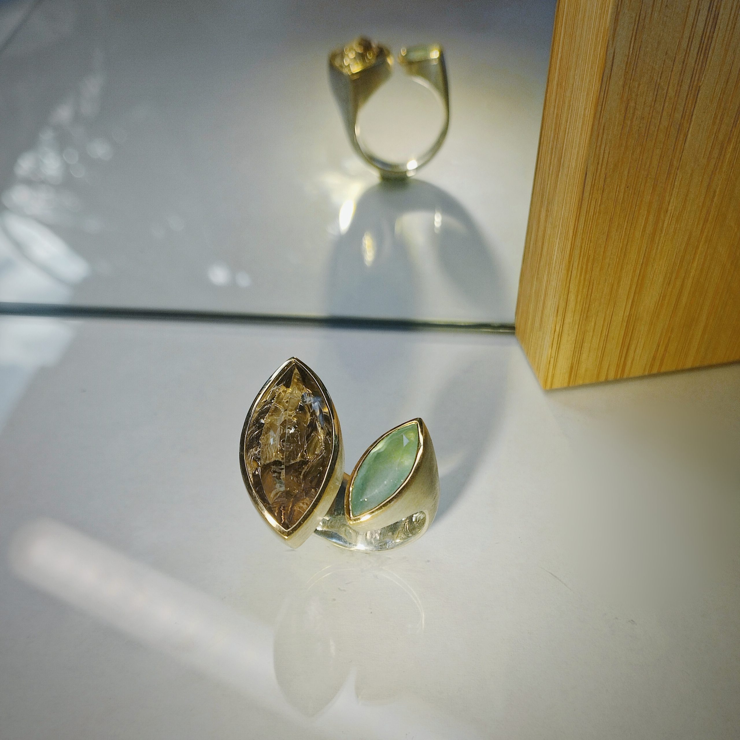 Ring mit Rauchquarz und Aquamarin